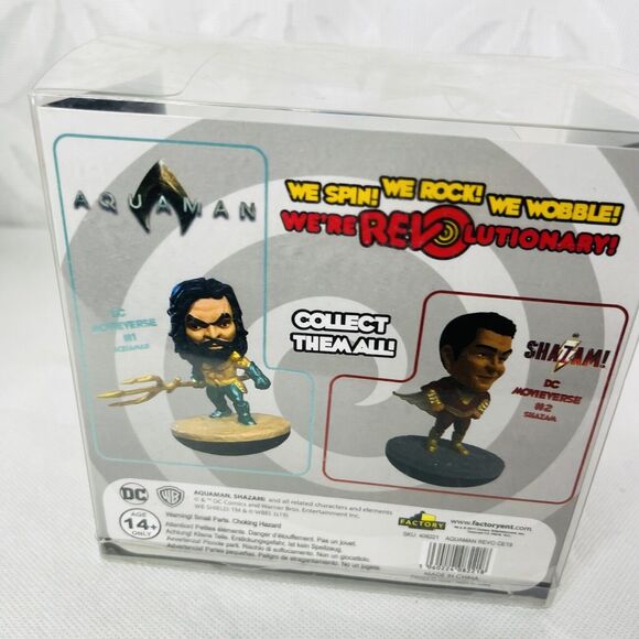 Aquaman Revos Vinyls Wobbling Figure Translucent Ocean‎ Blue Sdcc 2019 Exclusive - Picture 3 of 6
